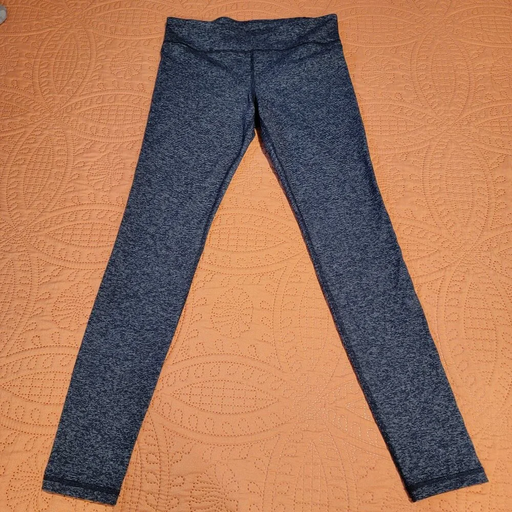 Women's Under Armour Workout Leggings - Navy/White, SZ M, Excellent Condition! - Picture 1 of 4